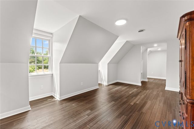 10905 Chalkley Rd, Chester, VA 23831