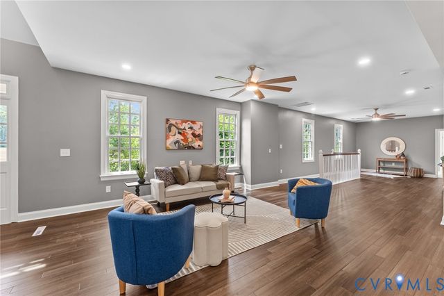 10905 Chalkley Rd, Chester, VA 23831