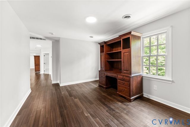 10905 Chalkley Rd, Chester, VA 23831