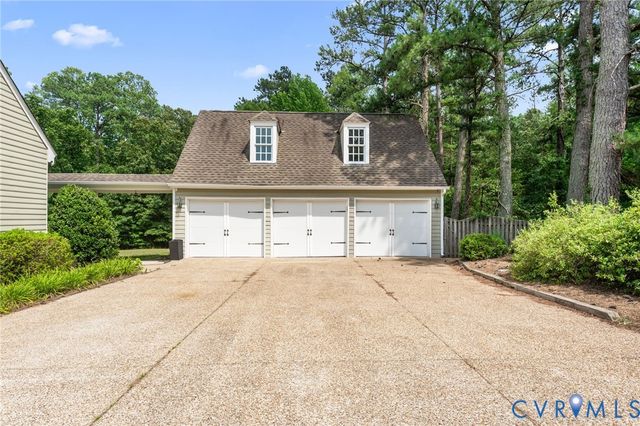 10905 Chalkley Rd, Chester, VA 23831