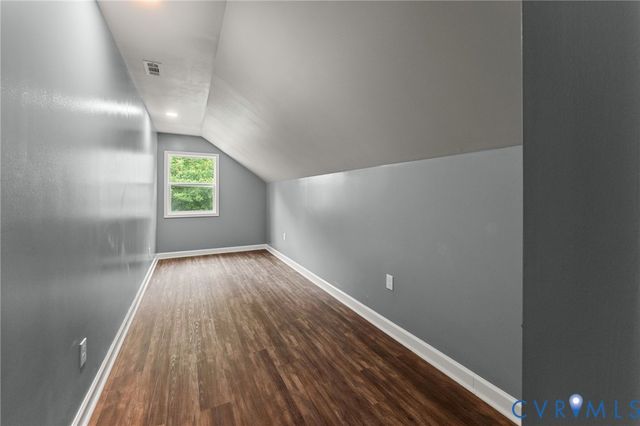 10905 Chalkley Rd, Chester, VA 23831