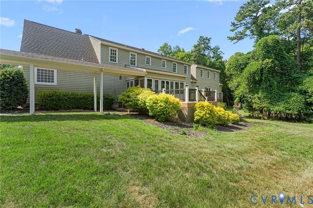 10905 Chalkley Rd, Chester, VA 23831