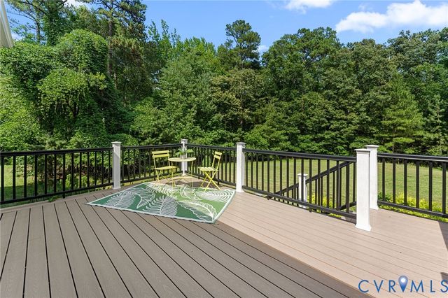 10905 Chalkley Rd, Chester, VA 23831