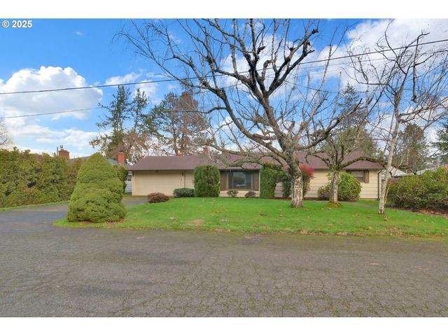 1665 EVERGREEN Dr, Eugene, OR 97404