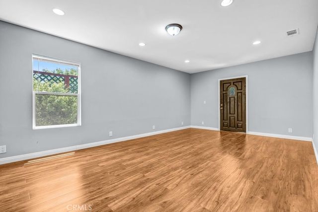 6217 Farmdale Avenue, North Hollywood, CA 91606