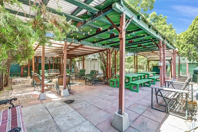 6217 Farmdale Avenue, North Hollywood, CA 91606
