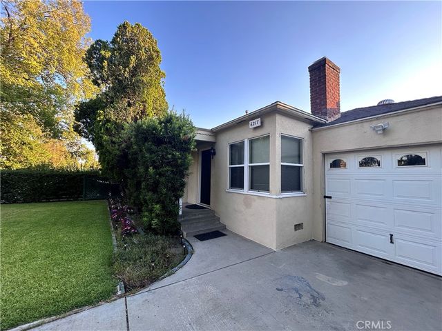 6217 Farmdale Avenue, North Hollywood, CA 91606