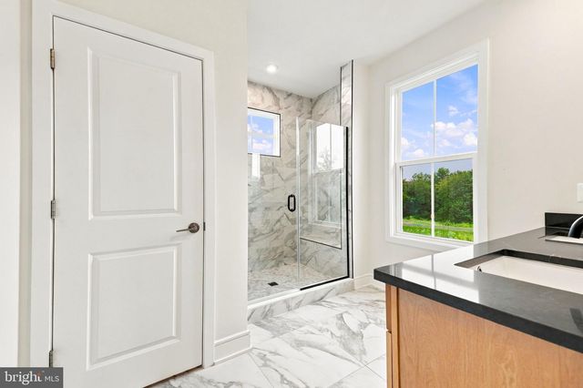 25508 GRASSY MEADOW DR, Aldie, VA 20105