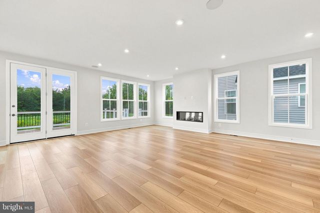 25508 GRASSY MEADOW DR, Aldie, VA 20105