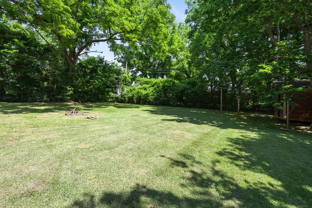 2212 Holly Street, Fayetteville, AR 72703