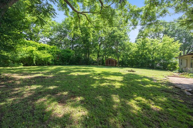 2212 Holly Street, Fayetteville, AR 72703