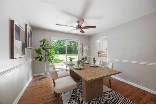 2212 Holly Street, Fayetteville, AR 72703