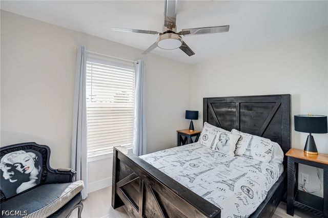 2471 AVOCADO ST, St James City, FL 33956