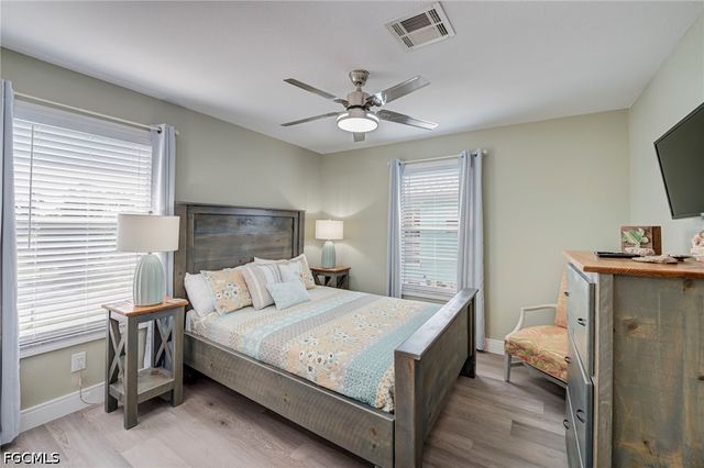 2471 AVOCADO ST, St James City, FL 33956