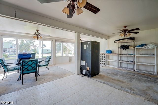 2471 AVOCADO ST, St James City, FL 33956