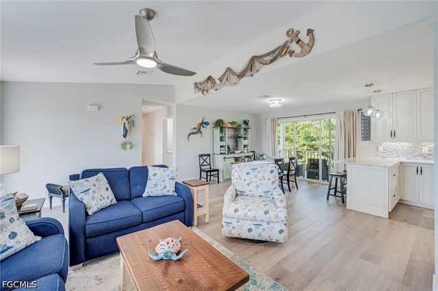 2471 AVOCADO ST, St James City, FL 33956