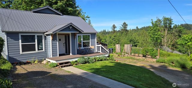 2316 NE Sunset Lane, Bremerton, WA 98310