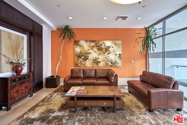3223 W 6th Street 604, Los Angeles, CA 90020
