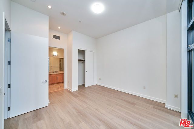 3223 W 6th Street 604, Los Angeles, CA 90020