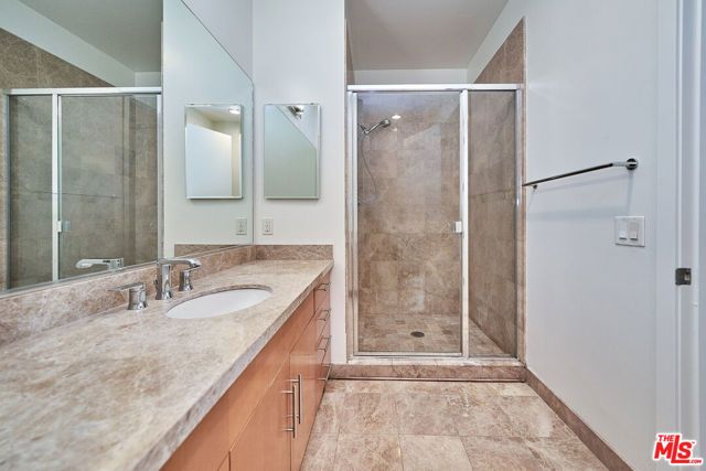 3223 W 6th Street 604, Los Angeles, CA 90020