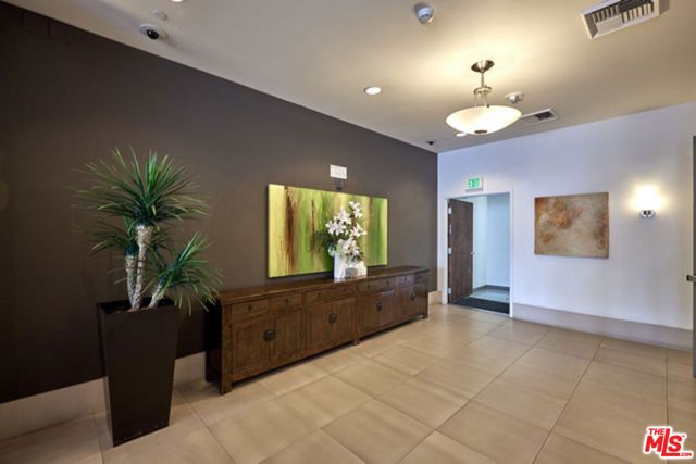 3223 W 6th Street 604, Los Angeles, CA 90020