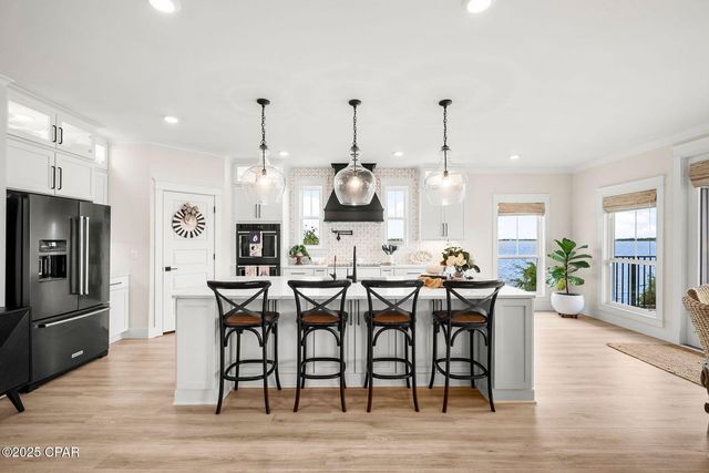 389 Confidence Way, Southport, FL 32409