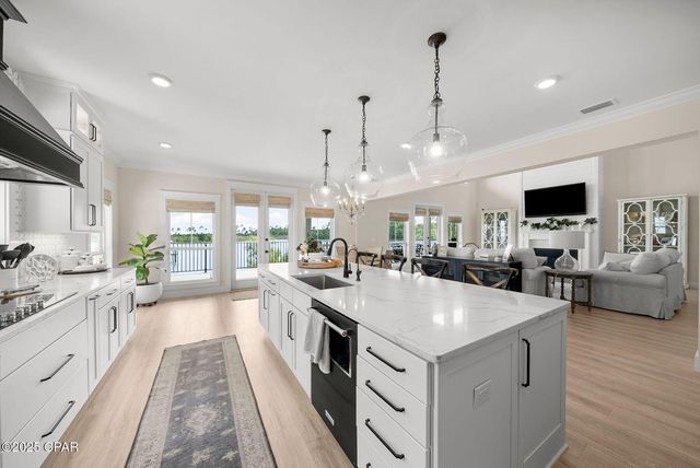 389 Confidence Way, Southport, FL 32409