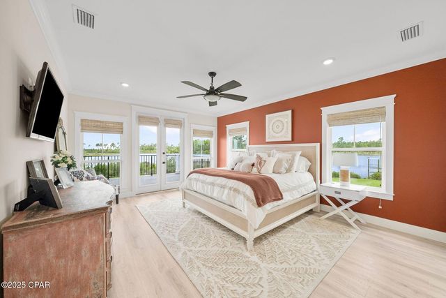 389 Confidence Way, Southport, FL 32409