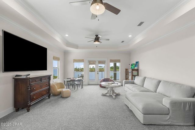 389 Confidence Way, Southport, FL 32409