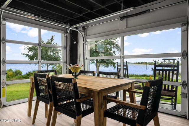 389 Confidence Way, Southport, FL 32409