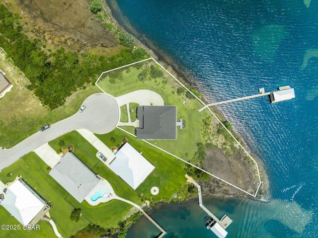 389 Confidence Way, Southport, FL 32409