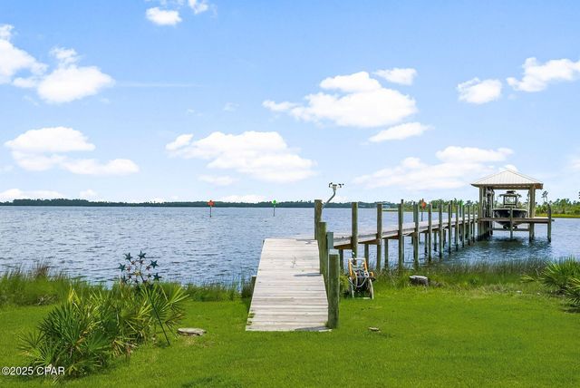 389 Confidence Way, Southport, FL 32409