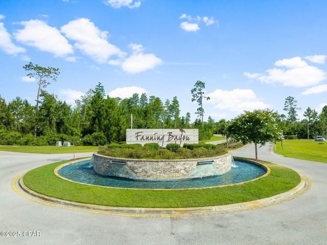 389 Confidence Way, Southport, FL 32409