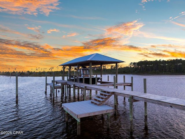 389 Confidence Way, Southport, FL 32409