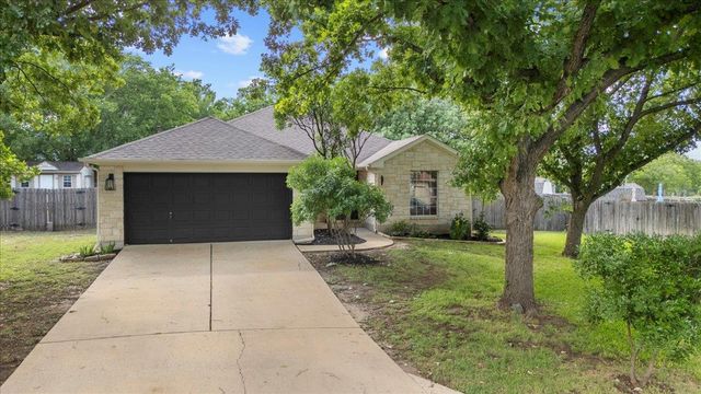 404 N Belinda CT, Bastrop, TX 78602