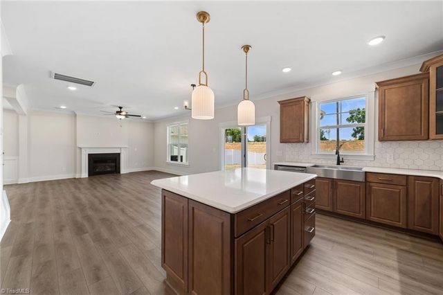 2004 Abbotts Vista Drive, Kernersville, NC 27284