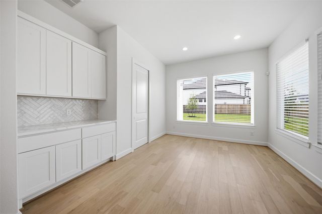 416 Venado View Court, Conroe, TX 77304