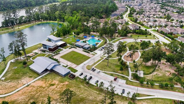416 Venado View Court, Conroe, TX 77304