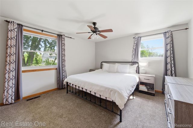 145 Wainwright Street, Novi, MI 48377
