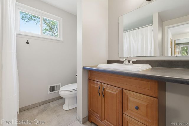145 Wainwright Street, Novi, MI 48377