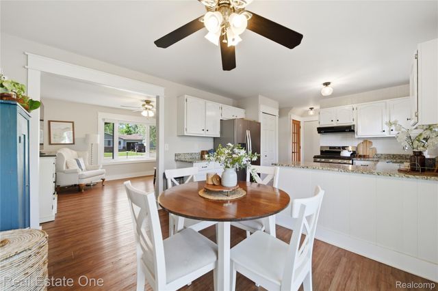 145 Wainwright Street, Novi, MI 48377