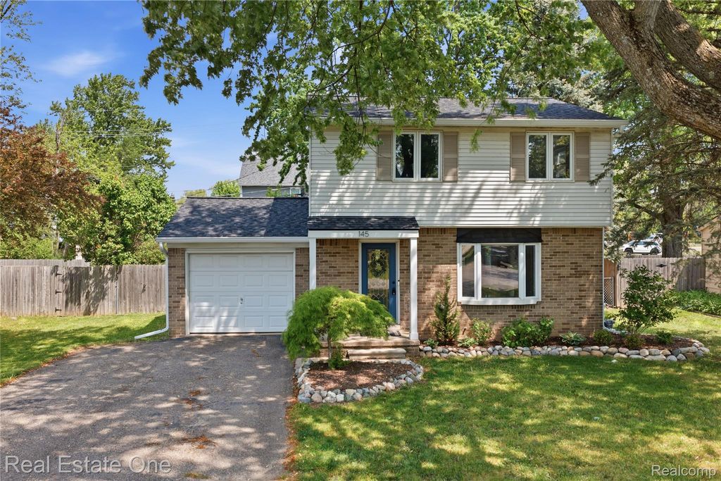 145 Wainwright Street, Novi, MI 48377