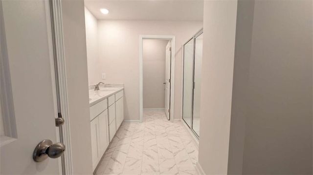 525 Hayes Lane, Canton, GA 30115