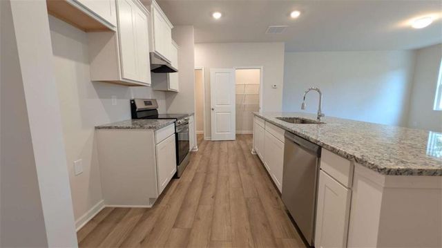 525 Hayes Lane, Canton, GA 30115