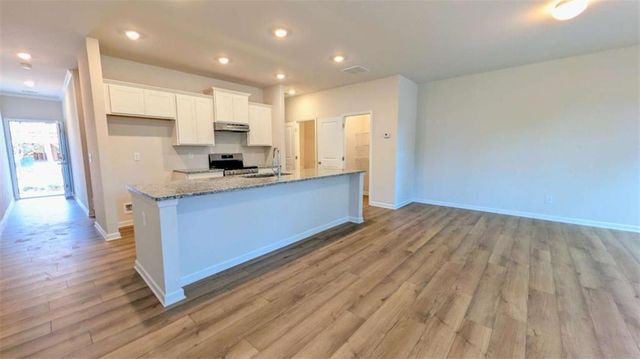 525 Hayes Lane, Canton, GA 30115
