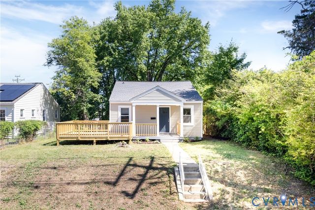 1302 Mt Erin Dr, Richmond, VA 23231