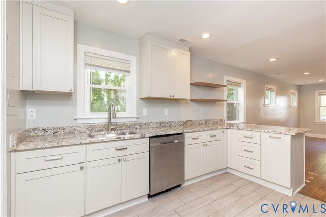 1302 Mt Erin Dr, Richmond, VA 23231