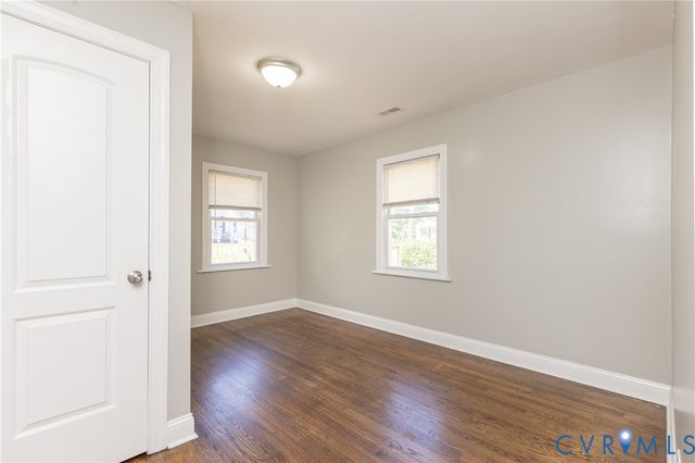 1302 Mt Erin Dr, Richmond, VA 23231