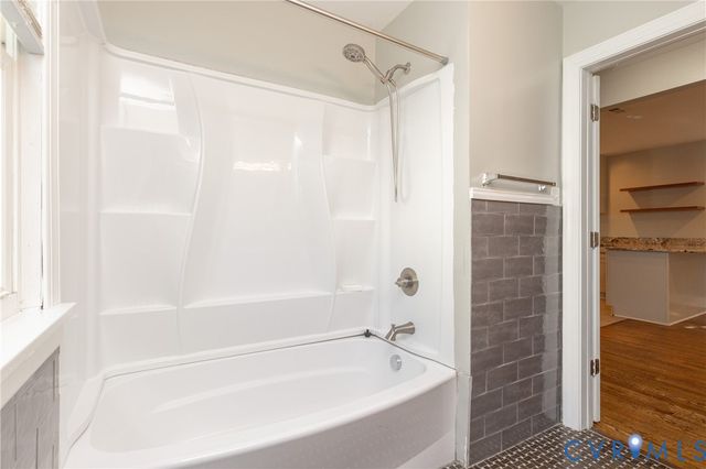 1302 Mt Erin Dr, Richmond, VA 23231