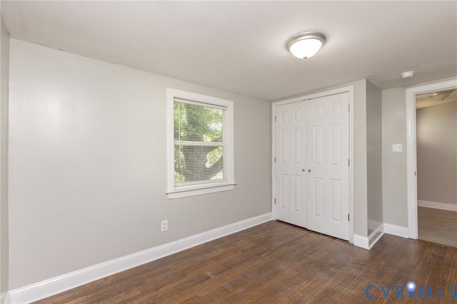 1302 Mt Erin Dr, Richmond, VA 23231
